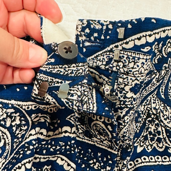 NWT JCREW NAVY PAISLEY PATTERNED SUMMER SHORT 9 INCH INSEAM SZ 12 - Picture 7 of 9